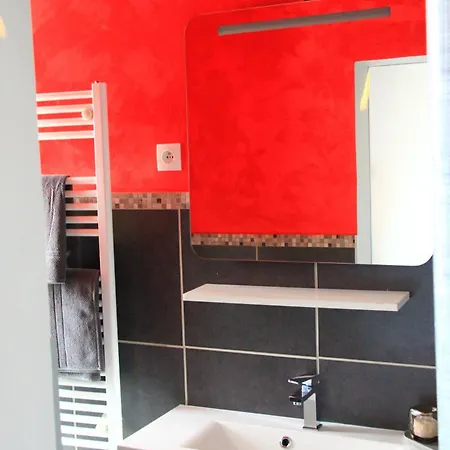 Chambres 3* Roissy-en-France
