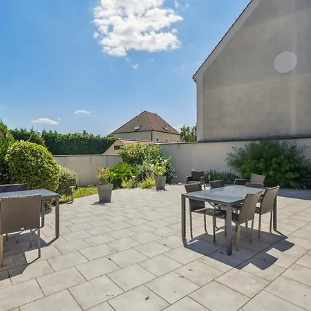 Chambres Oda ve Kahvaltı Roissy-en-France