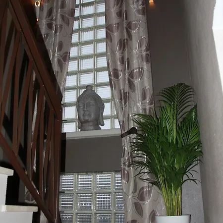 Chambres Bed & Breakfast 3*