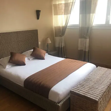 Chambres 3* Roissy-en-France